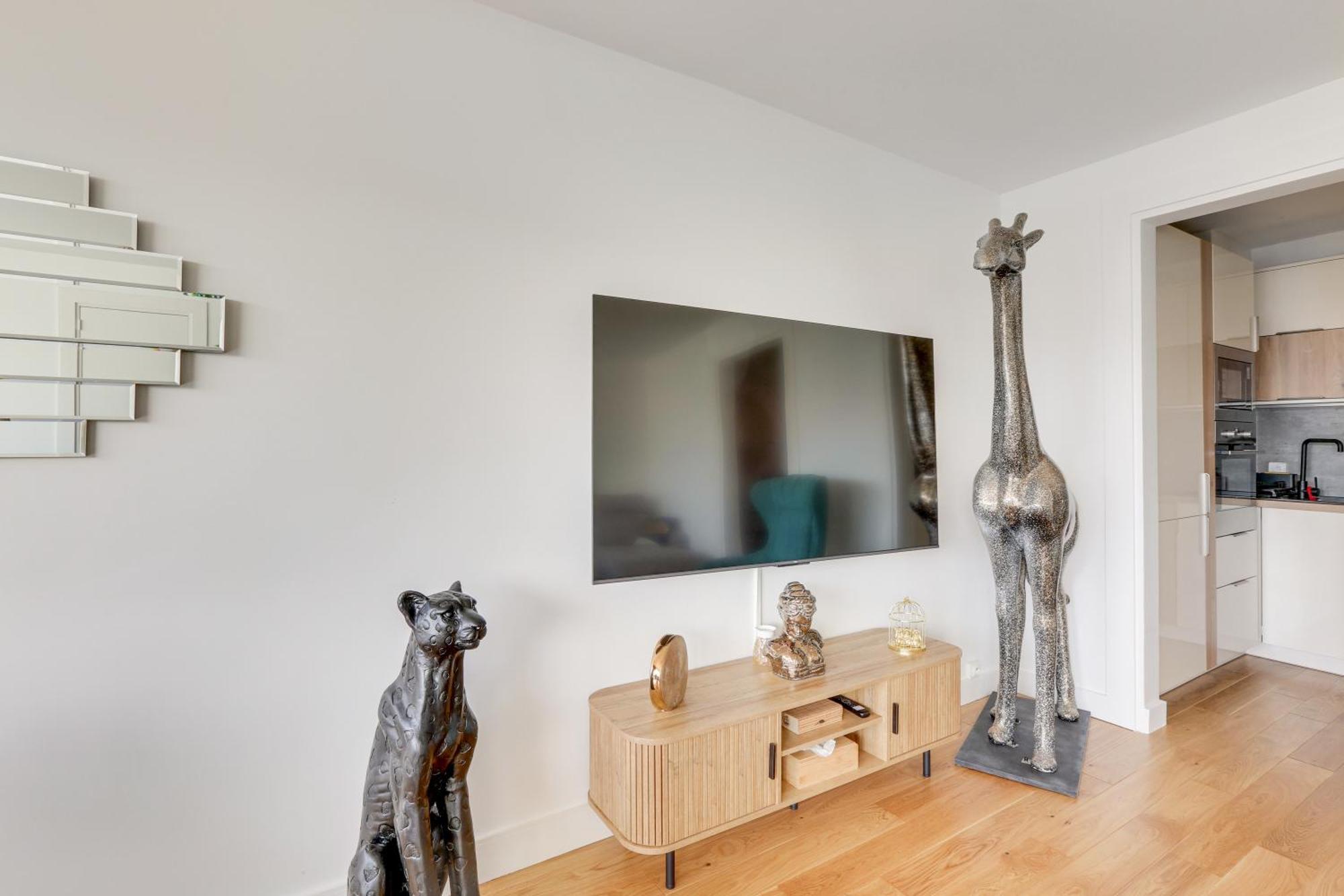 Paris Luxury Apartment 75M2 With Eiffel Tower View, 1 Min Metro, Parking Esterno foto